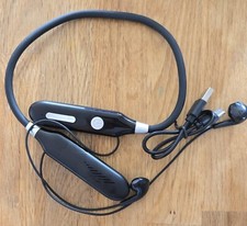 (pack opened)Wireless Earbuds