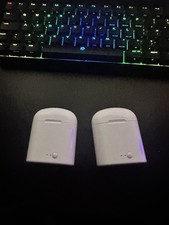 2 Pairs Of Earbuds